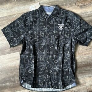 NWT NFL shirt Las Vegas Raiders size Medium black gray Football fans